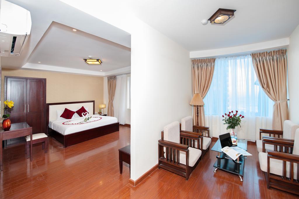 Truong Son Tung 1 - Beautiful Beach Hotel Da Nang Ruang foto